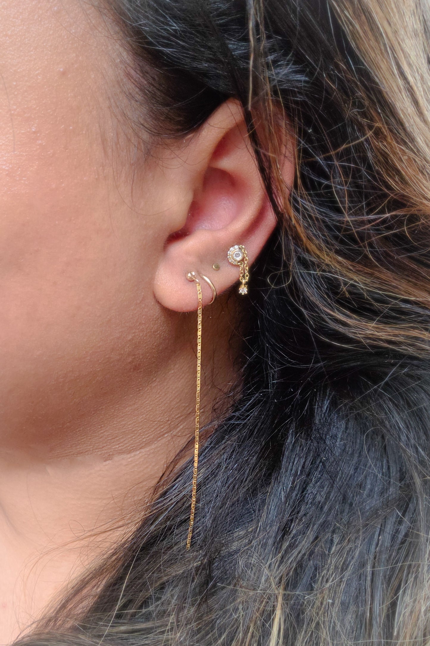 Fedora Dangle Earring 14k
