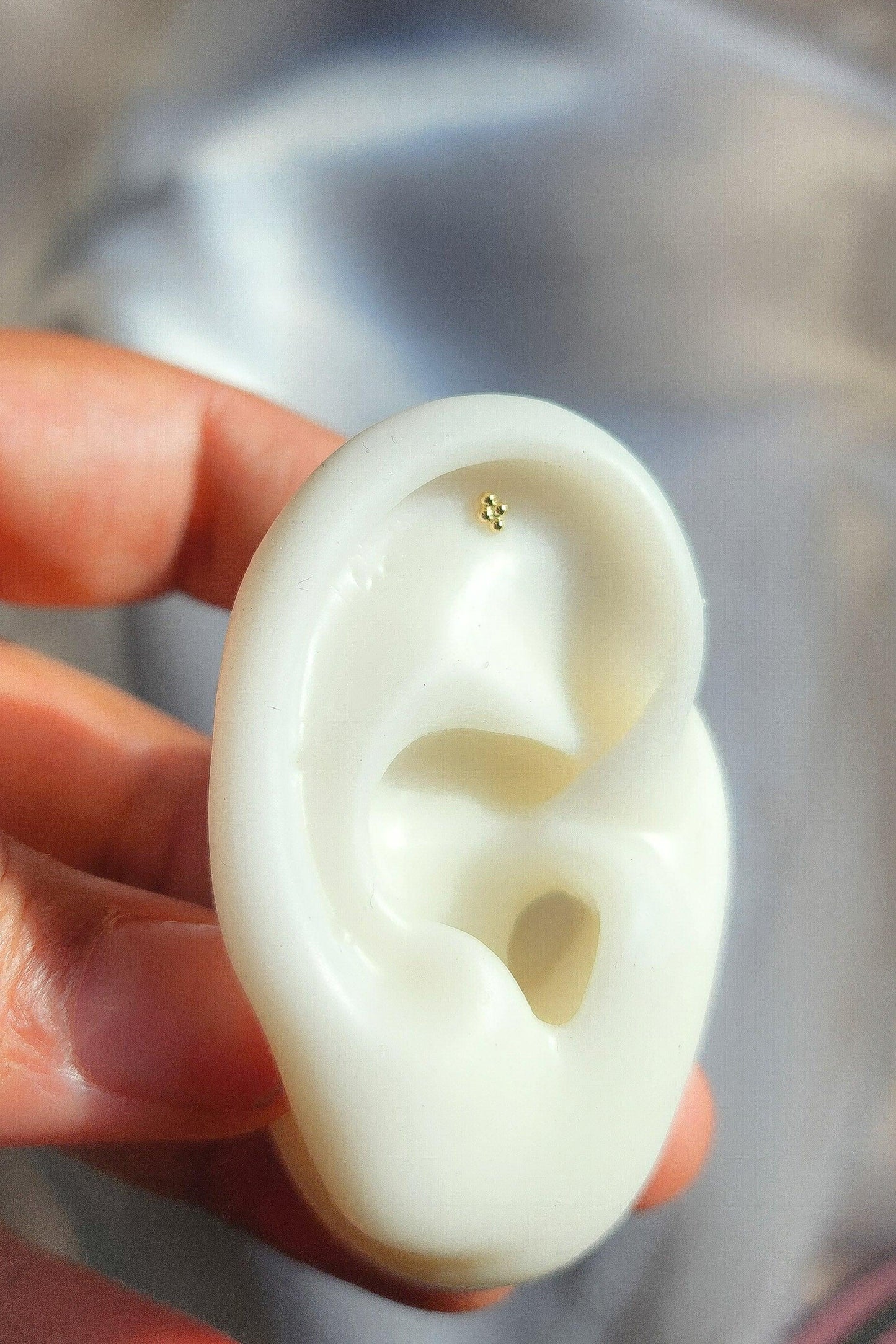 Dots Piercing - Estilos by Ytalia