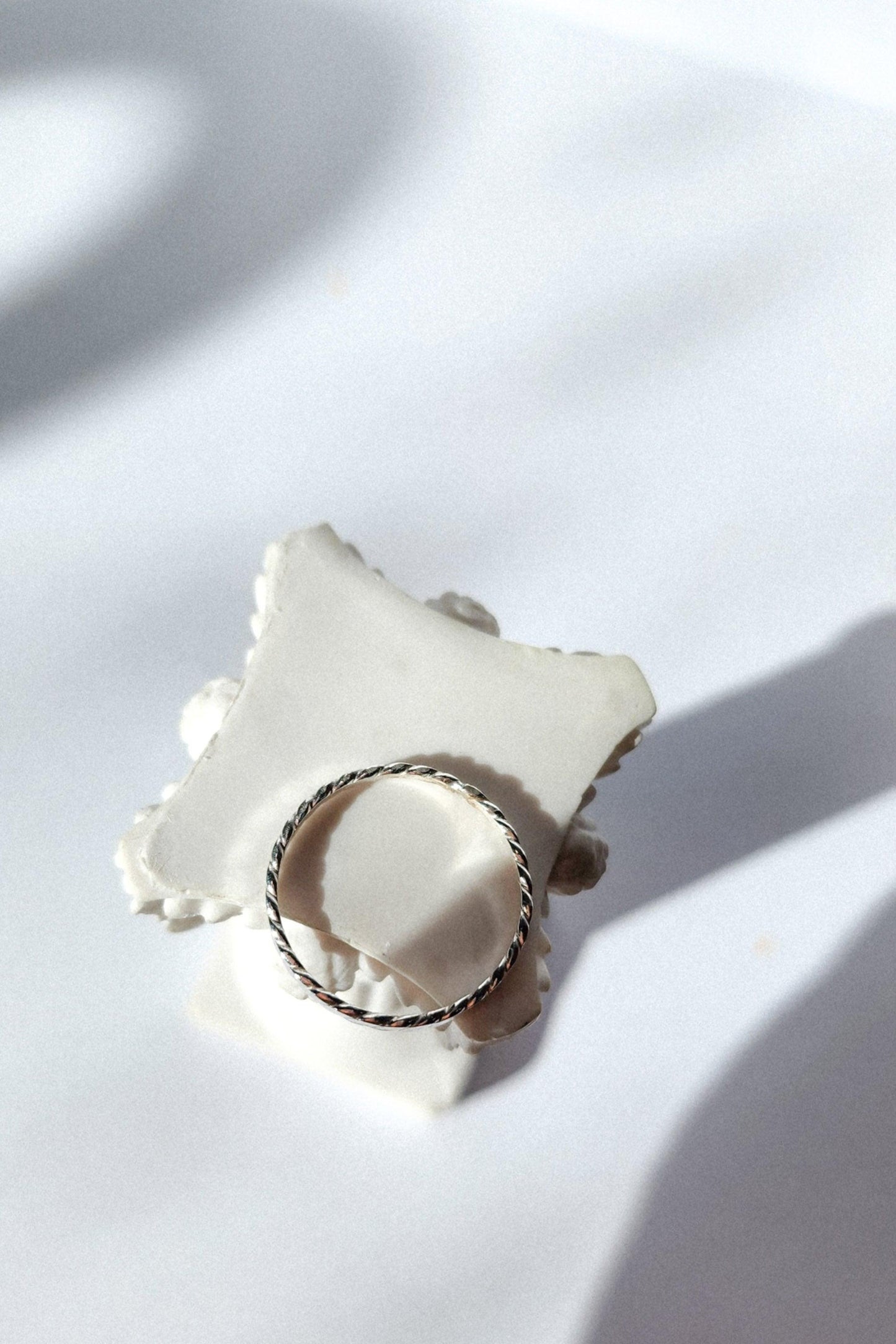 Sekhmet Anillo Silver : Divina Femenina - Estilos by Ytalia