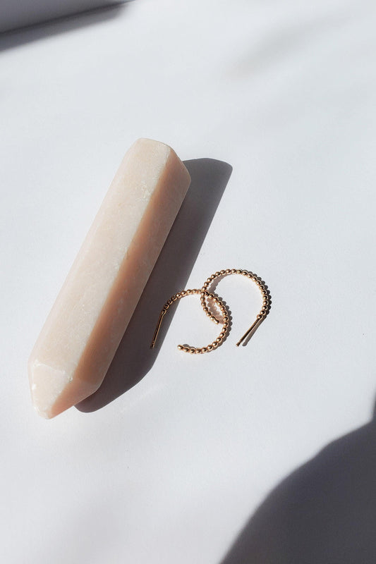 Lakshmi Bead Open Hoops GF : Divina Femenina - Estilos by Ytalia