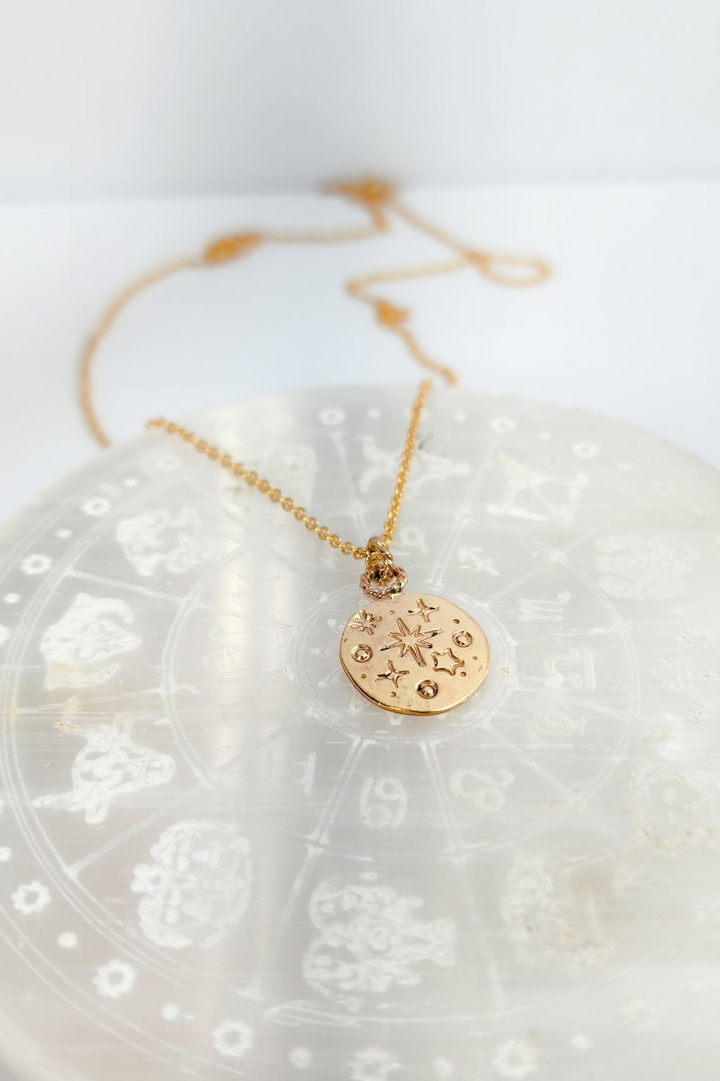 Hera Necklace GF : Astrology